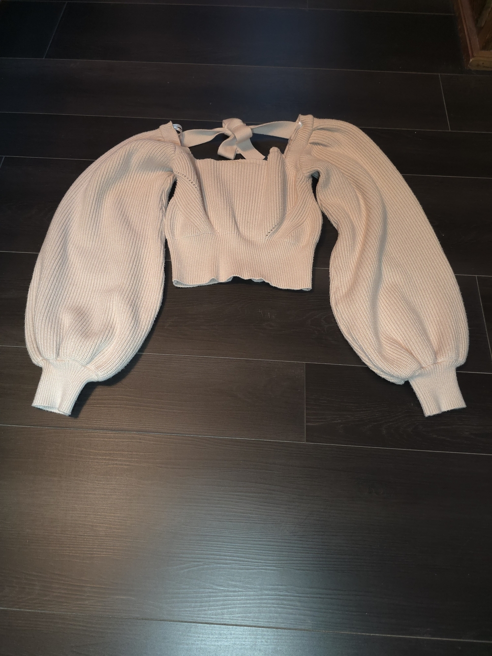 ​MINKPINK Beige Ribbed Knit Crop Top with Statement Balloon Sleeves & Back Tie